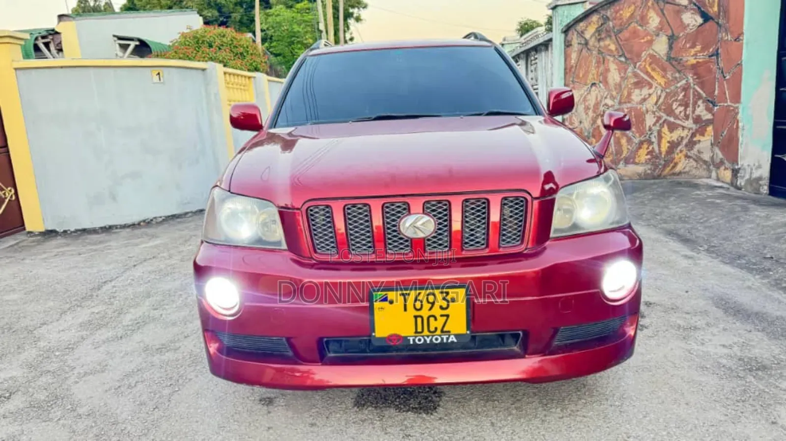 Toyota Kluger 2005 Red
