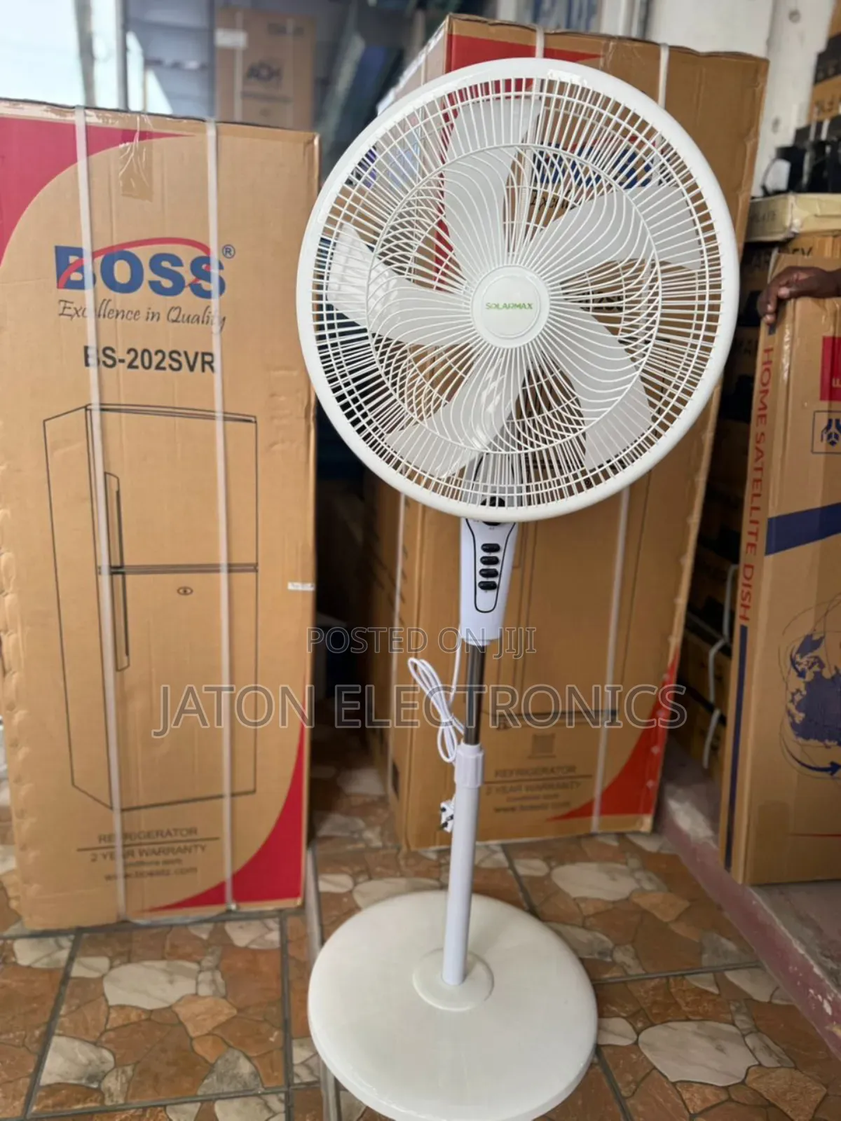 Solarmax Stand Fan 18 Size