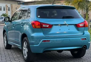 Mitsubishi RVR 2.0 2012 Blue