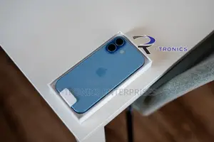 New Apple iPhone 17 256 GB Blue