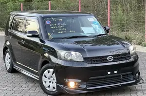 Toyota Corolla Rumion Hatchback 1.5 FWD 2010 Black