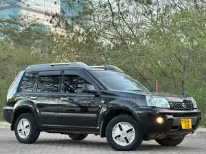 Nissan X-Trail 2.0 2006 Black