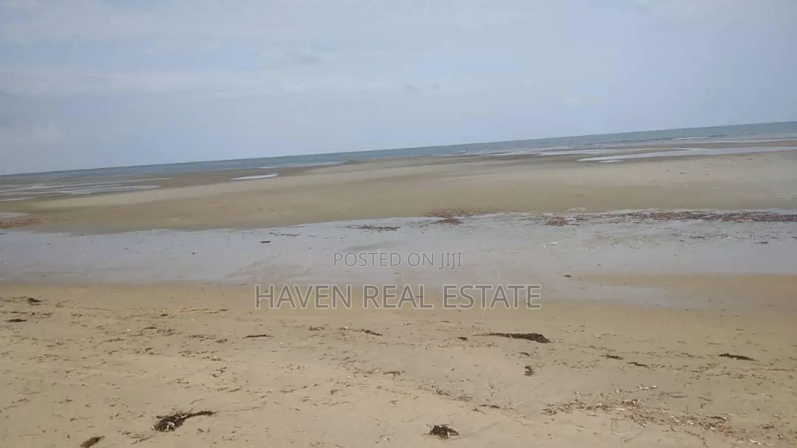 Beach Plot Ya Ekari 40 Inauzwa Mkwaja - Pangani, Tanga