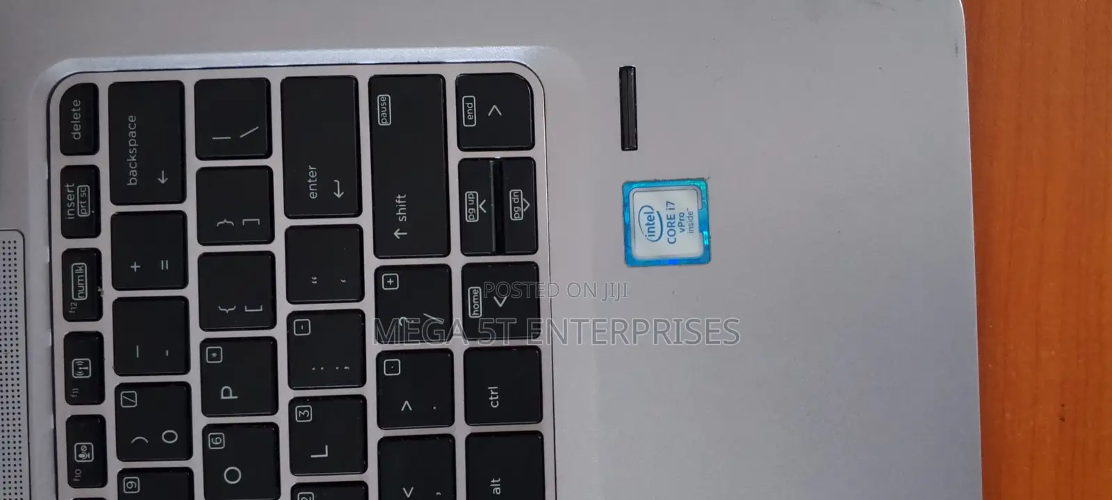 Laptop HP EliteBook 820 G3 8GB Intel Core I7 HDD+SSD 256GB