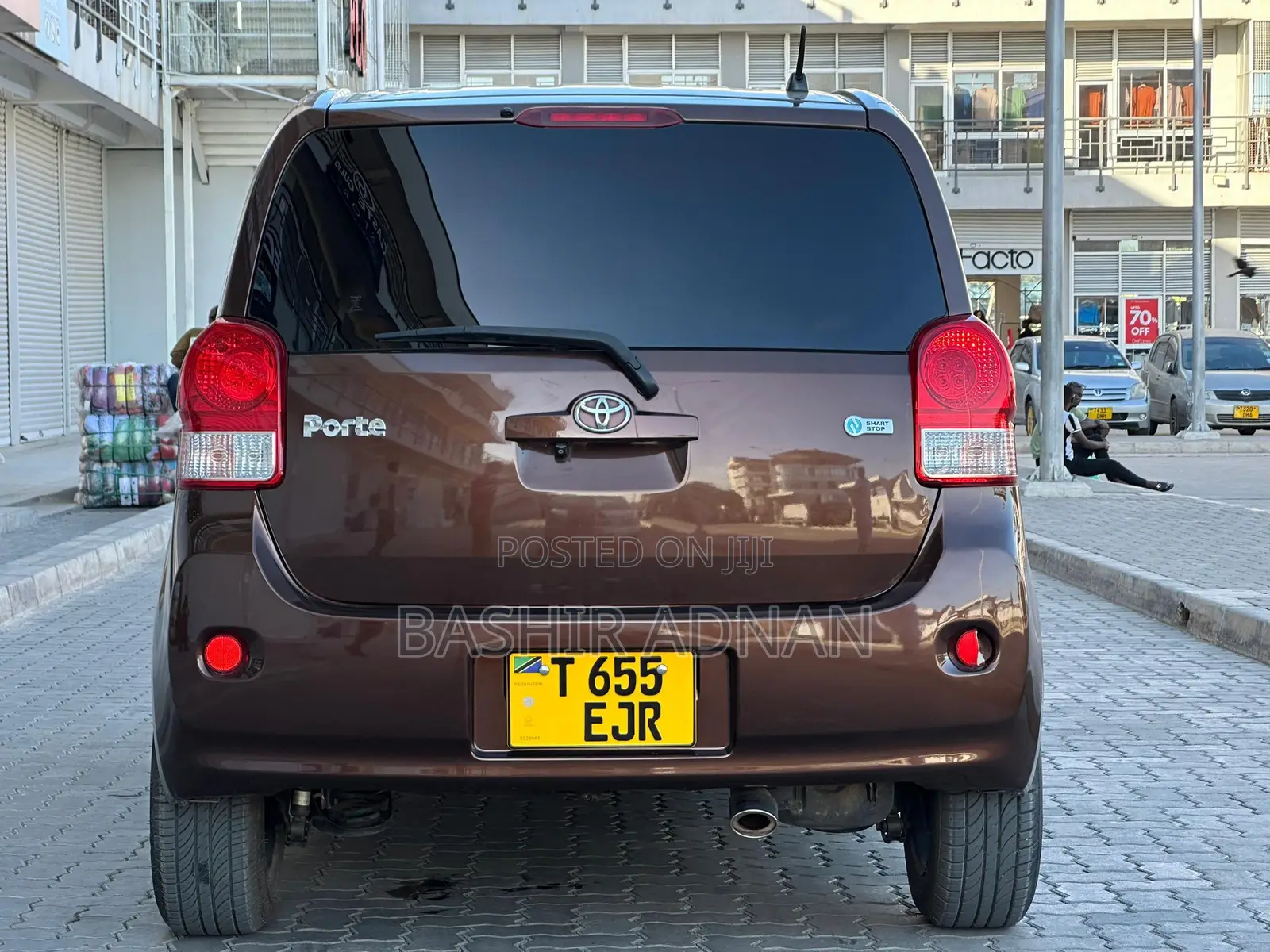 Toyota Porte 1.5 FWD 2014 Brown