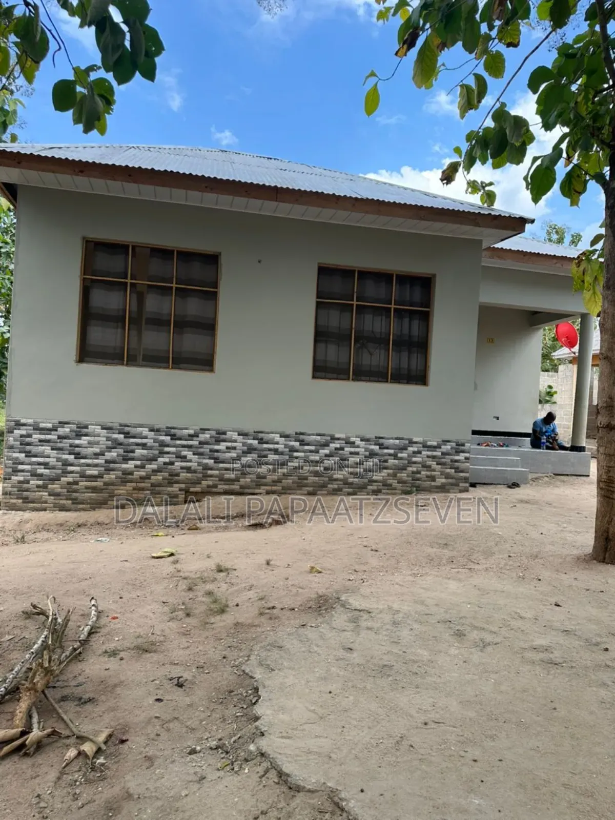 3bdrm House in Dalalipapaatzseven, Bunju for sale