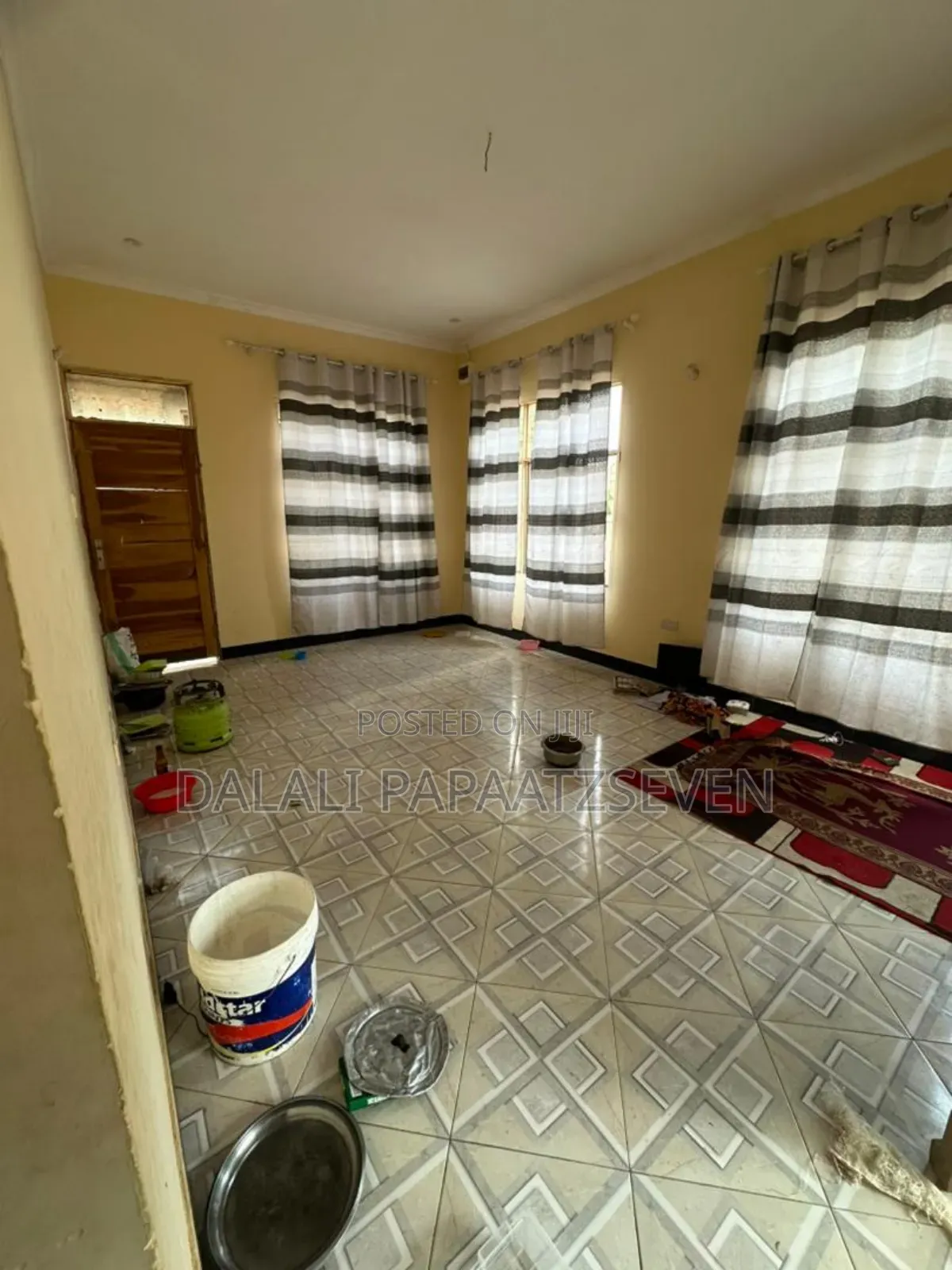 3bdrm House in Dalalipapaatzseven, Bunju for sale