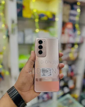 New Oppo Reno12 Pro 512 GB Silver