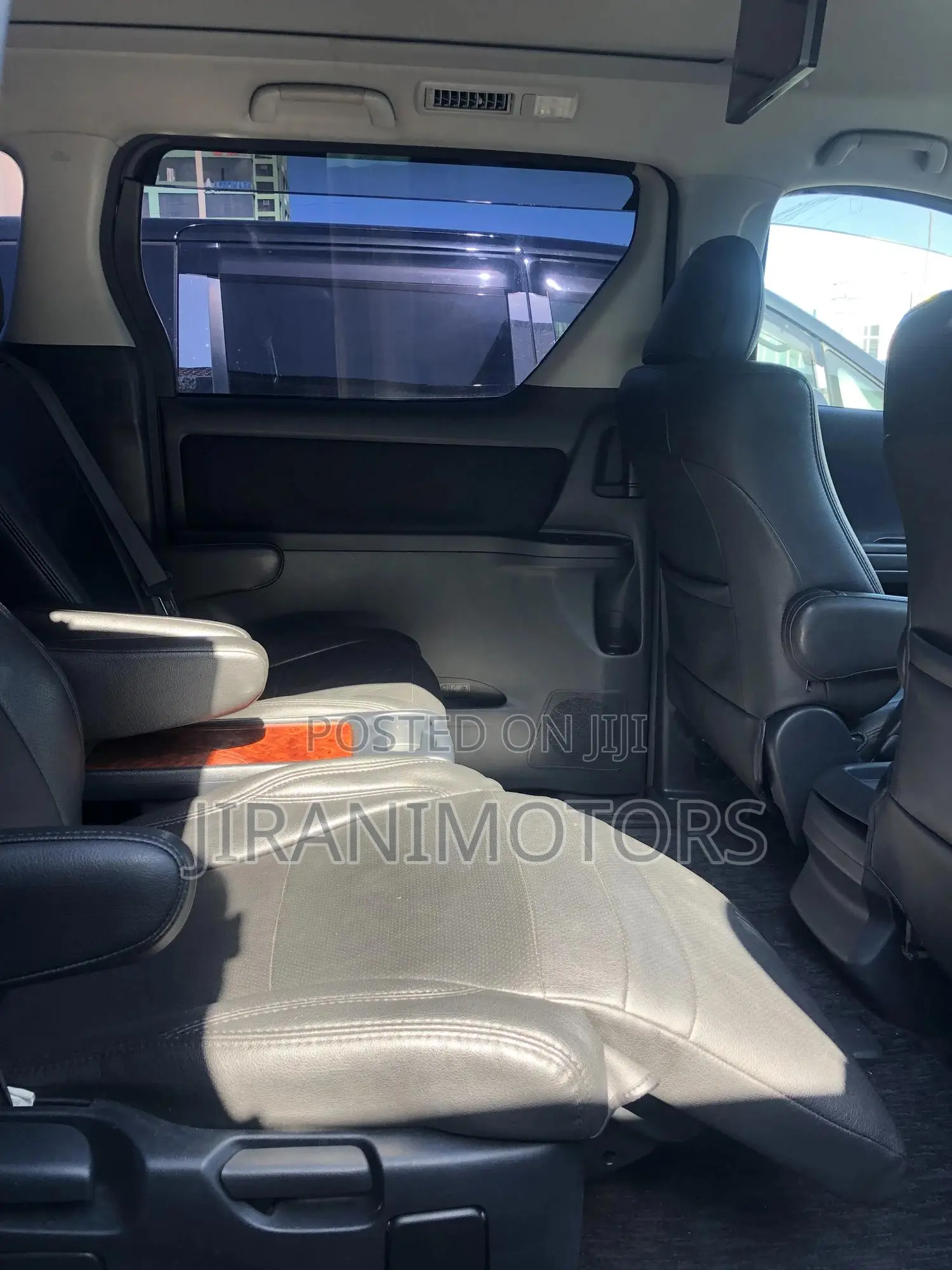 Toyota Vellfire 2009 Black