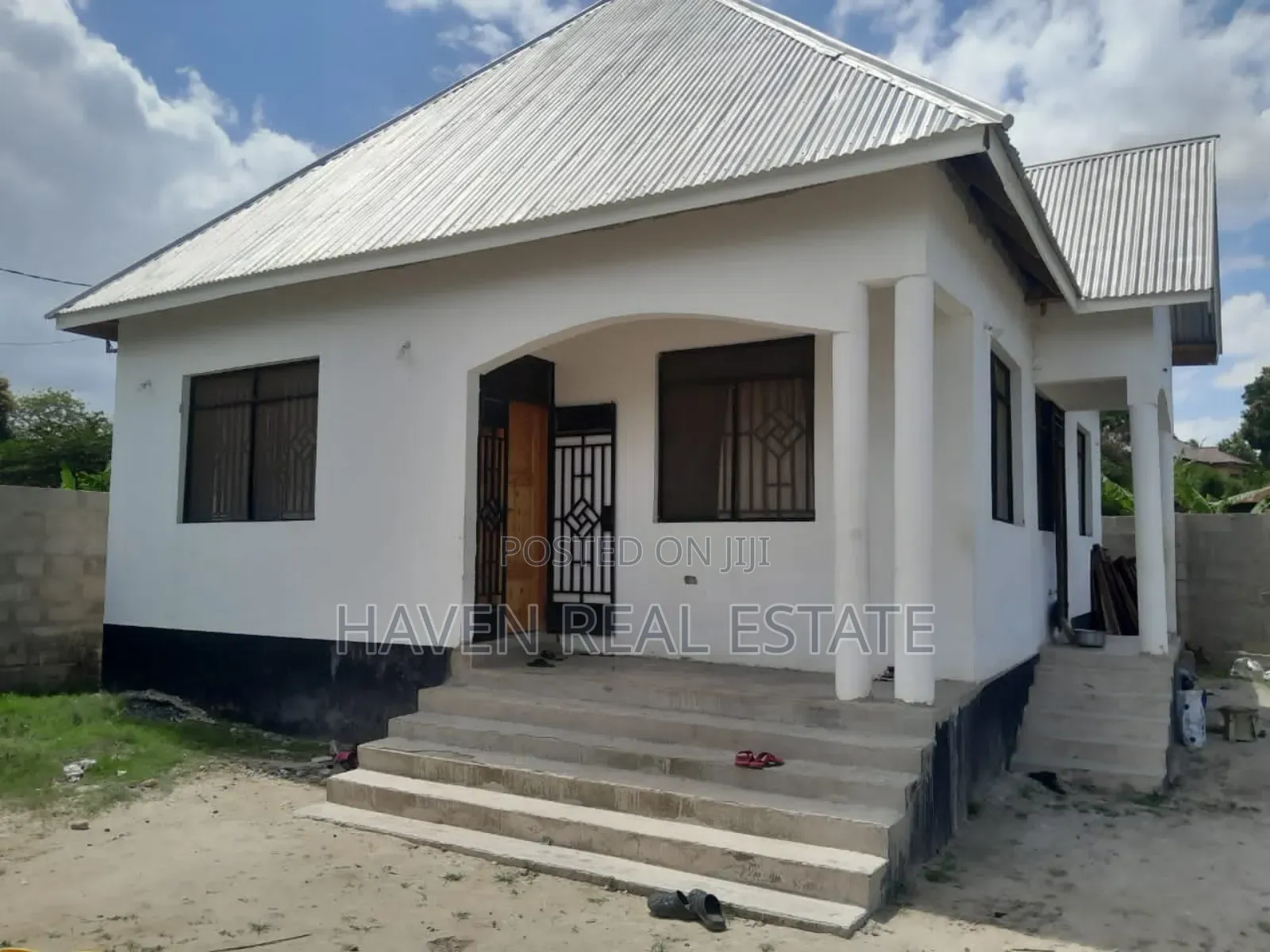 3bdrm House in Mbezi for sale