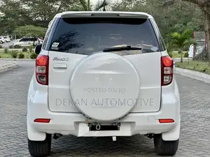 Toyota Rush 1.5 RWD 2009 White