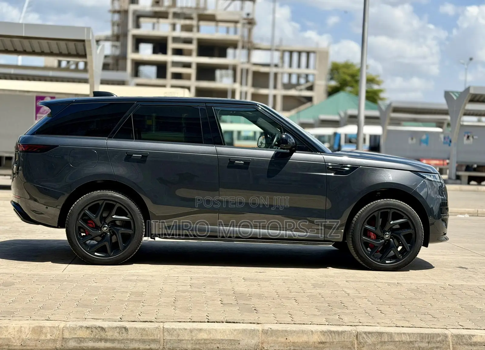 Land Rover Range Rover 2024 Gray