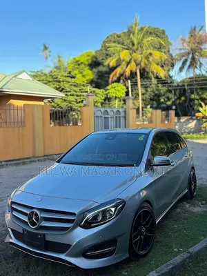 Mercedes-Benz B-Class 2016 Silver