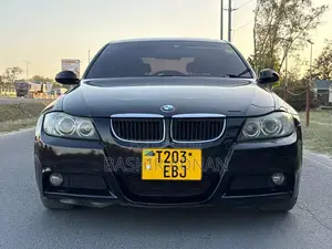 BMW 3 Series 320i RWD 2006 Black
