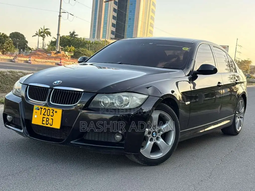 BMW 3 Series 320i RWD 2006 Black