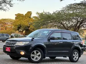 Subaru Forester 2012 Gray