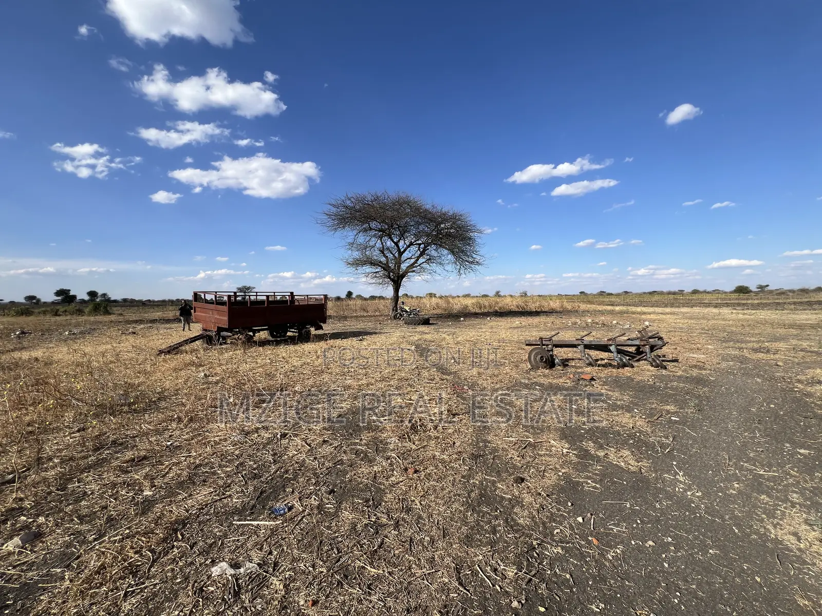 Shamba La Ekari 121.7 Linauzwa Galapo Kijiji Cha Endadoshi-Manyara