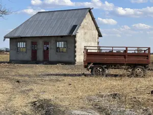 Shamba La Ekari 121.7 Linauzwa Galapo Kijiji Cha Endadoshi-Manyara