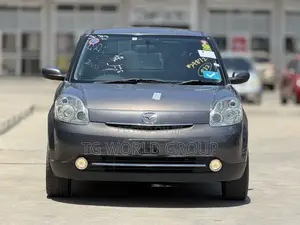 Mazda Verisa 2008 Gray
