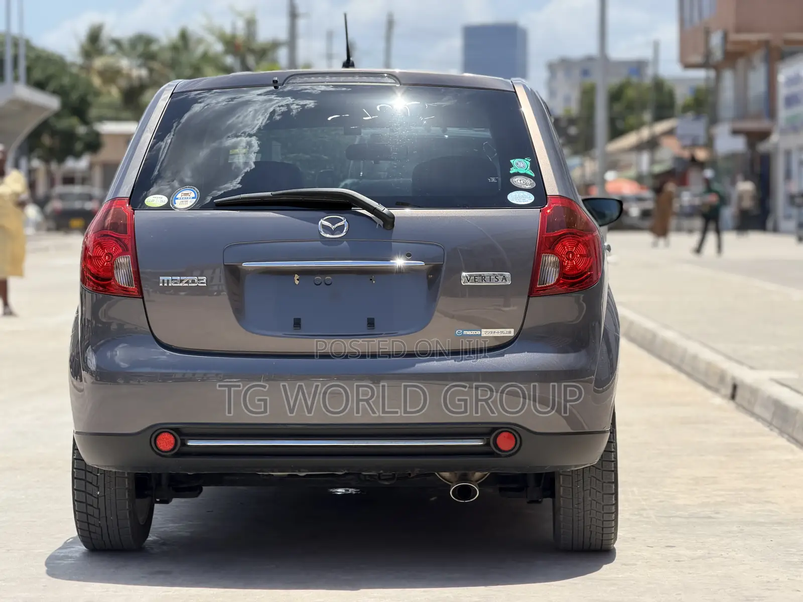 Mazda Verisa 2008 Gray