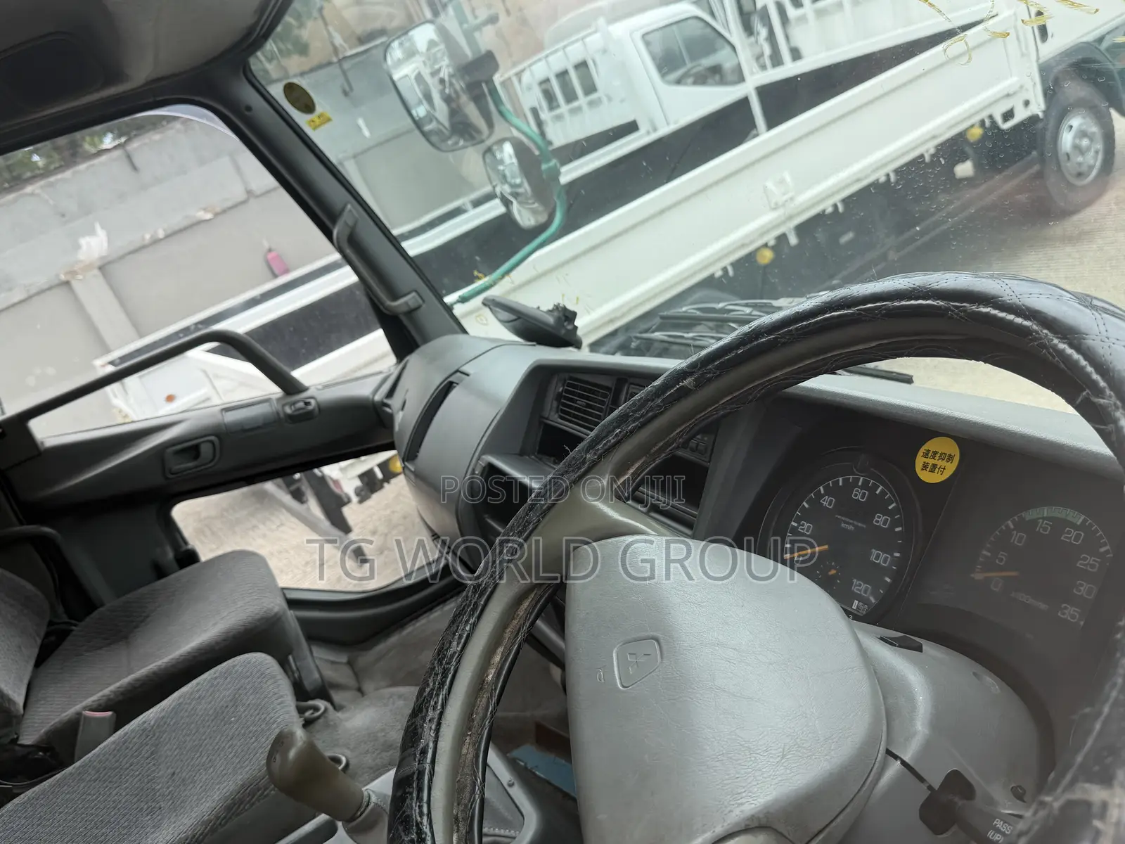 Fuso Fighter Truck Tandum - Double Diff 6d16 Turbo