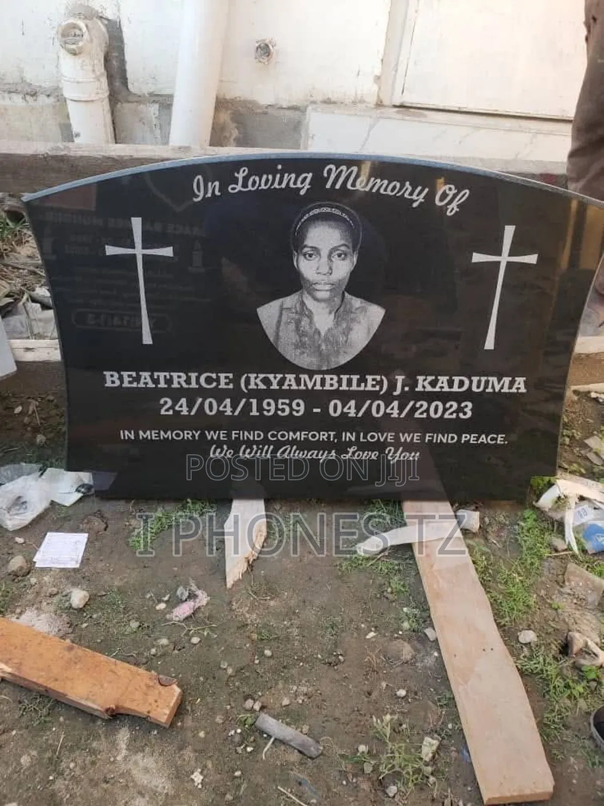 Head Stone