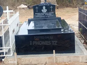Head Stone