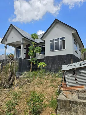 3bdrm House in Excela Joshua, Bunju for sale