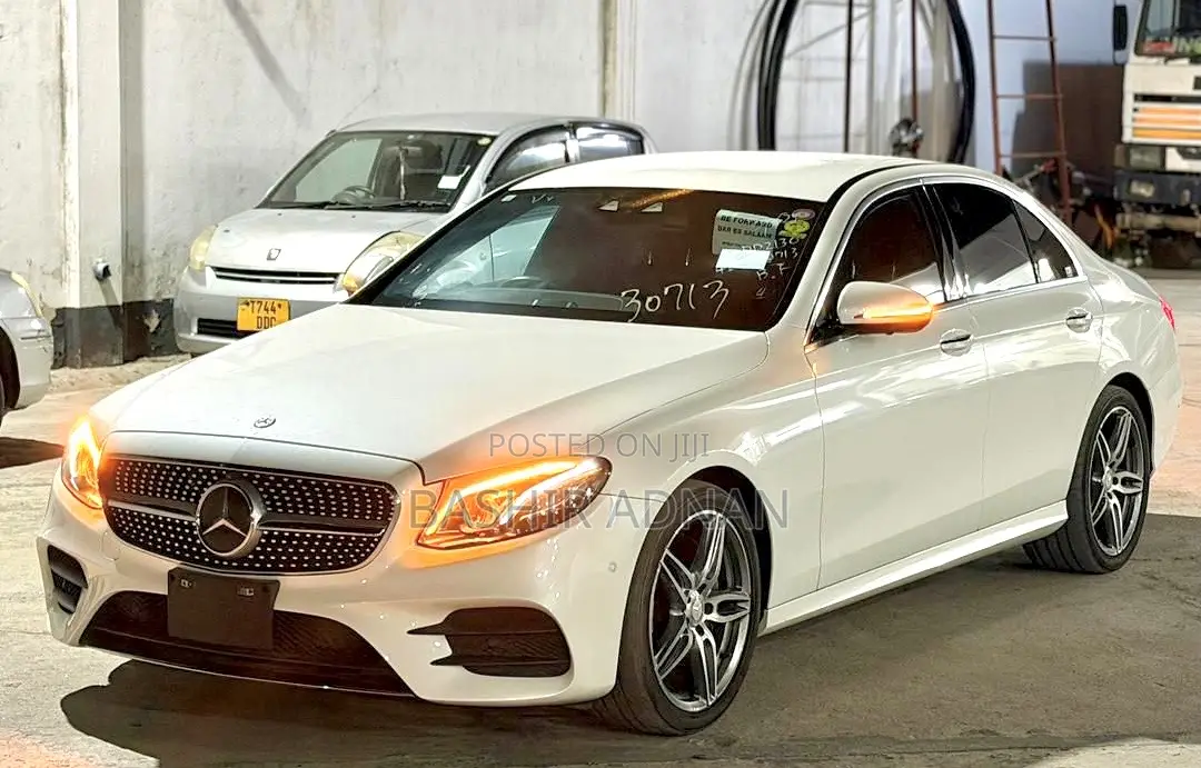 Mercedes-Benz E200 2017 White