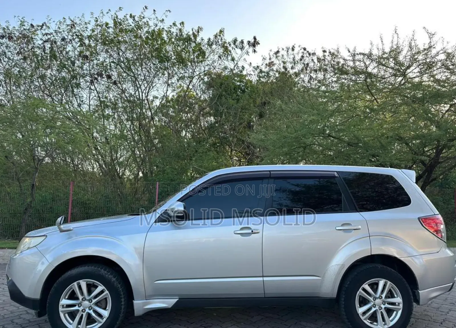 Subaru Forester 2011 Silver