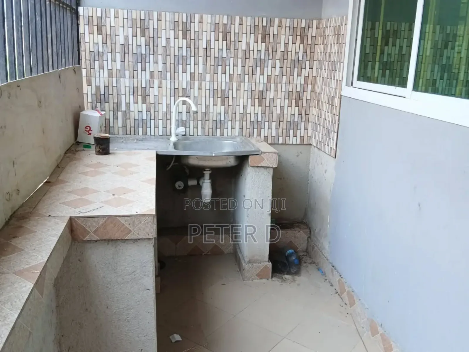 1bdrm Apartment in Kimara for rent