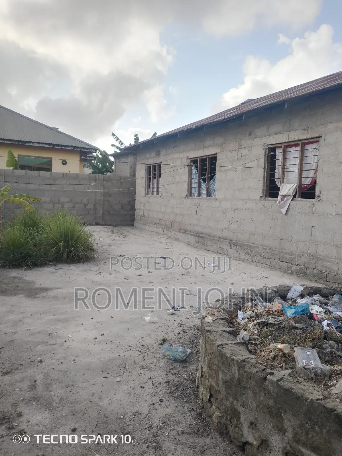 6bdrm House in Tanzania Daresalaam, Ilala for sale