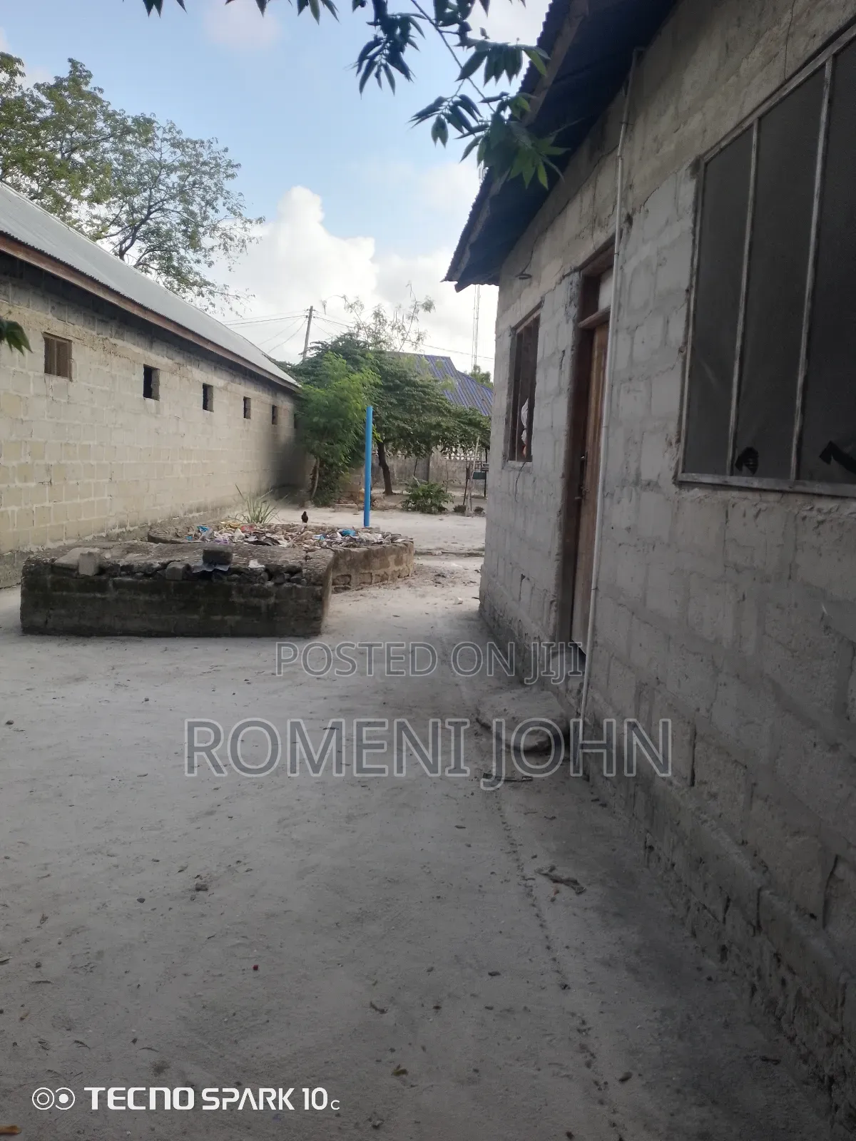 6bdrm House in Tanzania Daresalaam, Ilala for sale