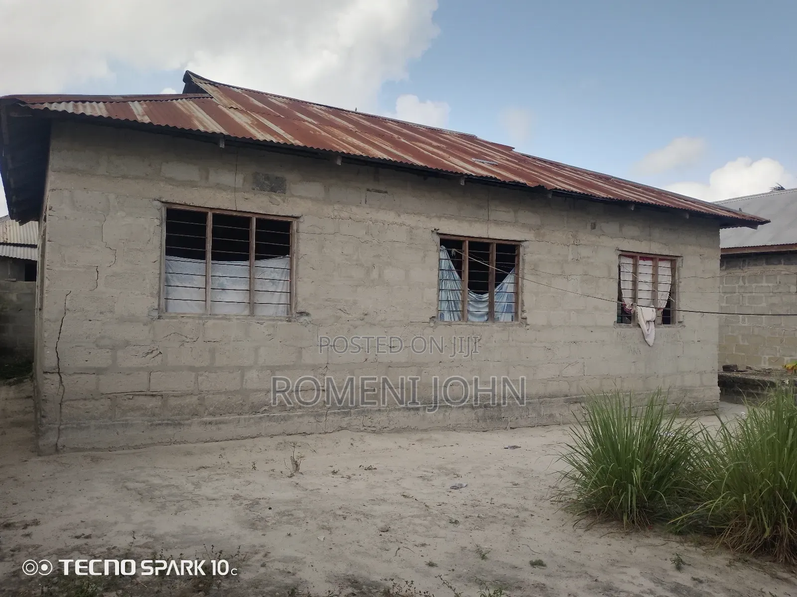 6bdrm House in Tanzania Daresalaam, Ilala for sale