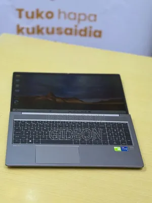 Laptop HP ZBook Power G9 I7 32GB Intel Core I7 SSD 1T