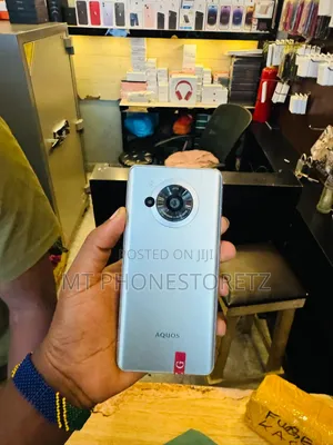 Sharp Aquos R7 256 GB