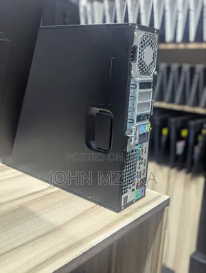 Desktop Computer Dell OptiPlex 7050 4GB Intel Core I3 HDD 500GB