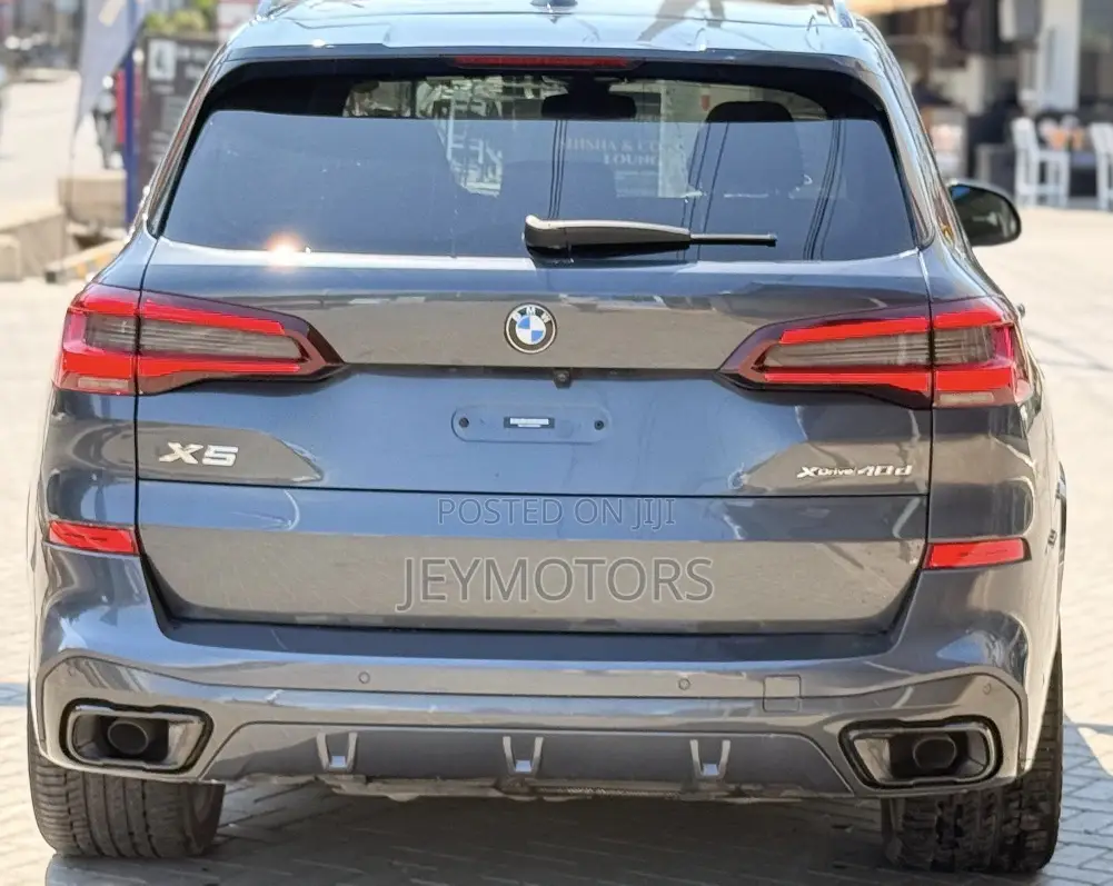 BMW X5 2022 Gray