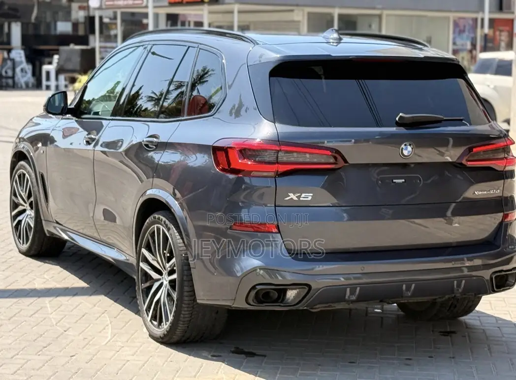 BMW X5 2022 Gray