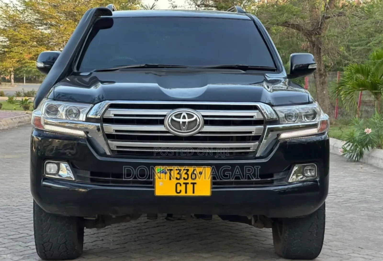 Toyota Land Cruiser 2013 Black