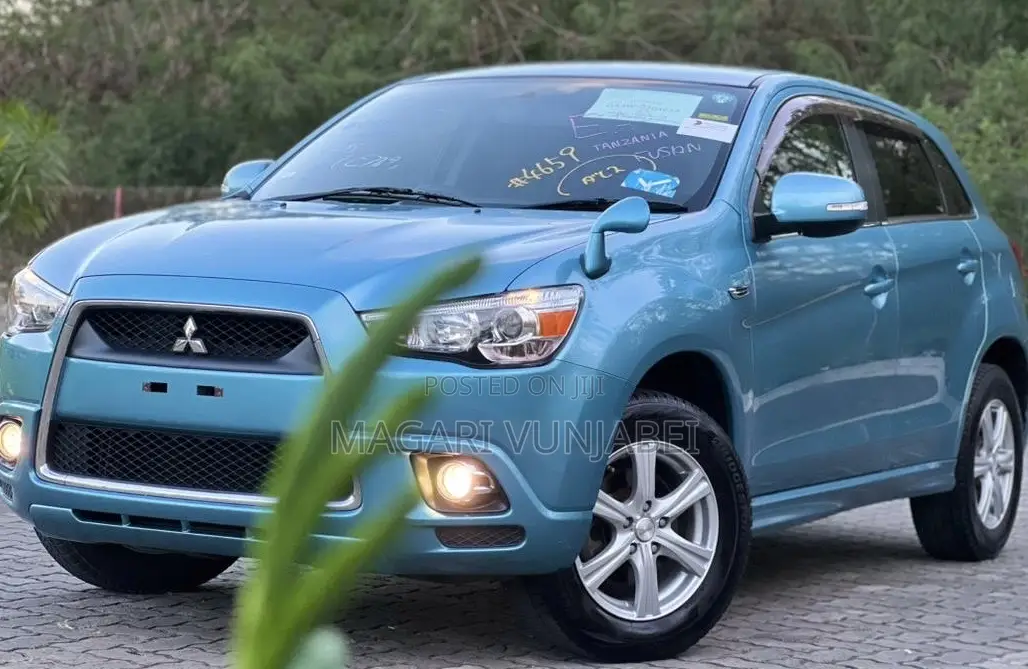 Mitsubishi RVR 2.0 2012 Blue