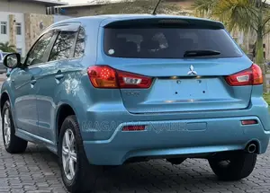 Mitsubishi RVR 2.0 2012 Blue