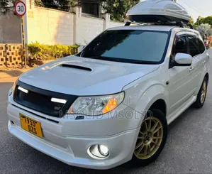 Subaru Forester 2010 White