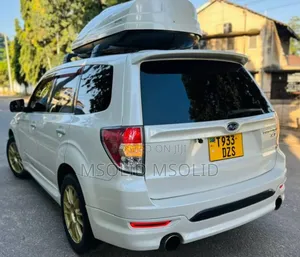 Subaru Forester 2010 White
