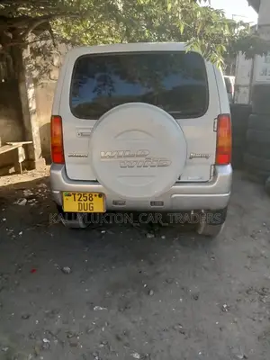 Suzuki Jimny 2005 White