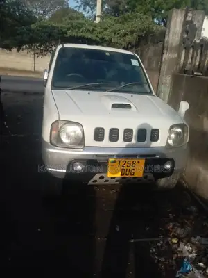 Suzuki Jimny 2005 White