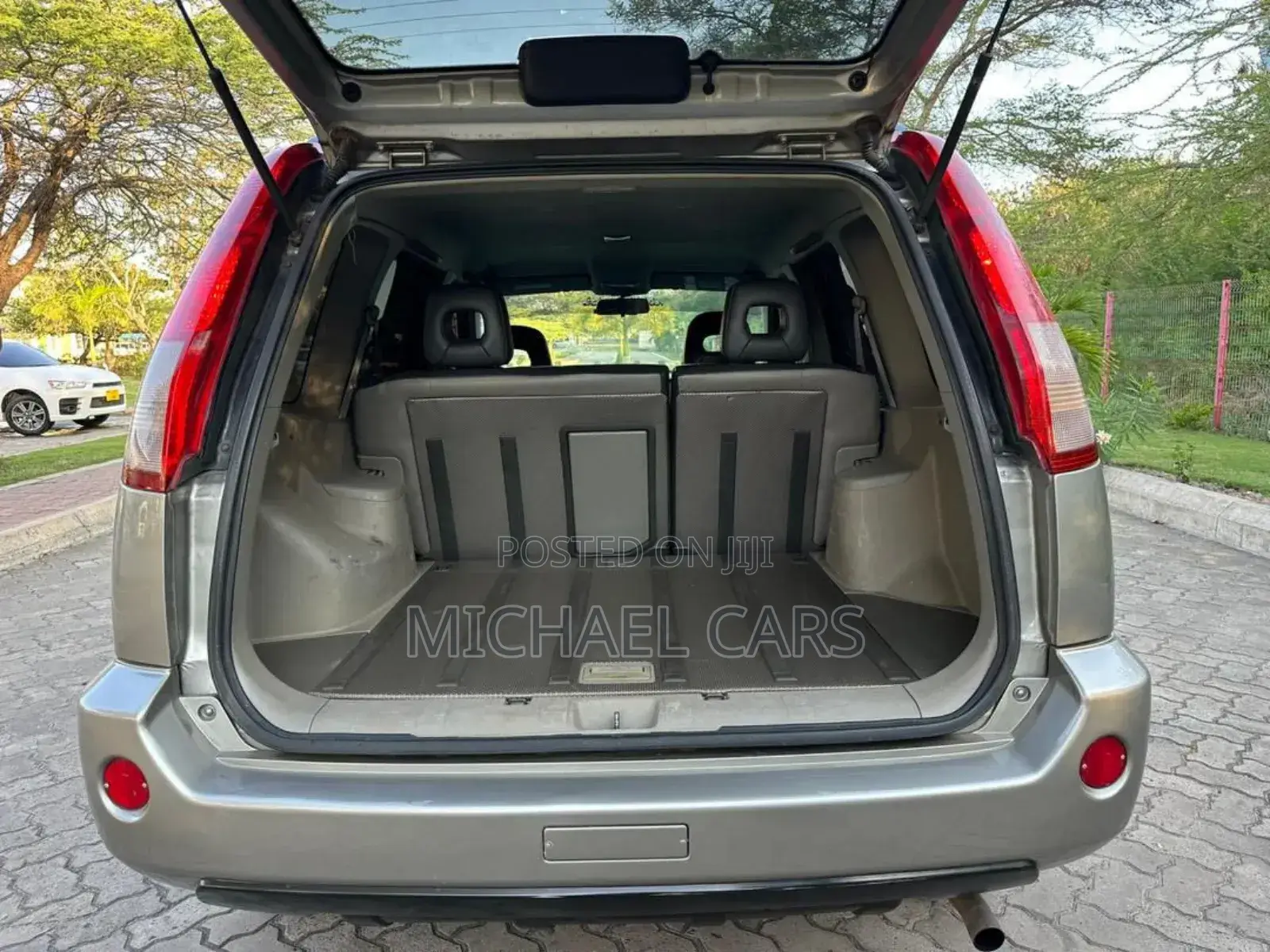 Nissan X-Trail 2.0 2003 Silver