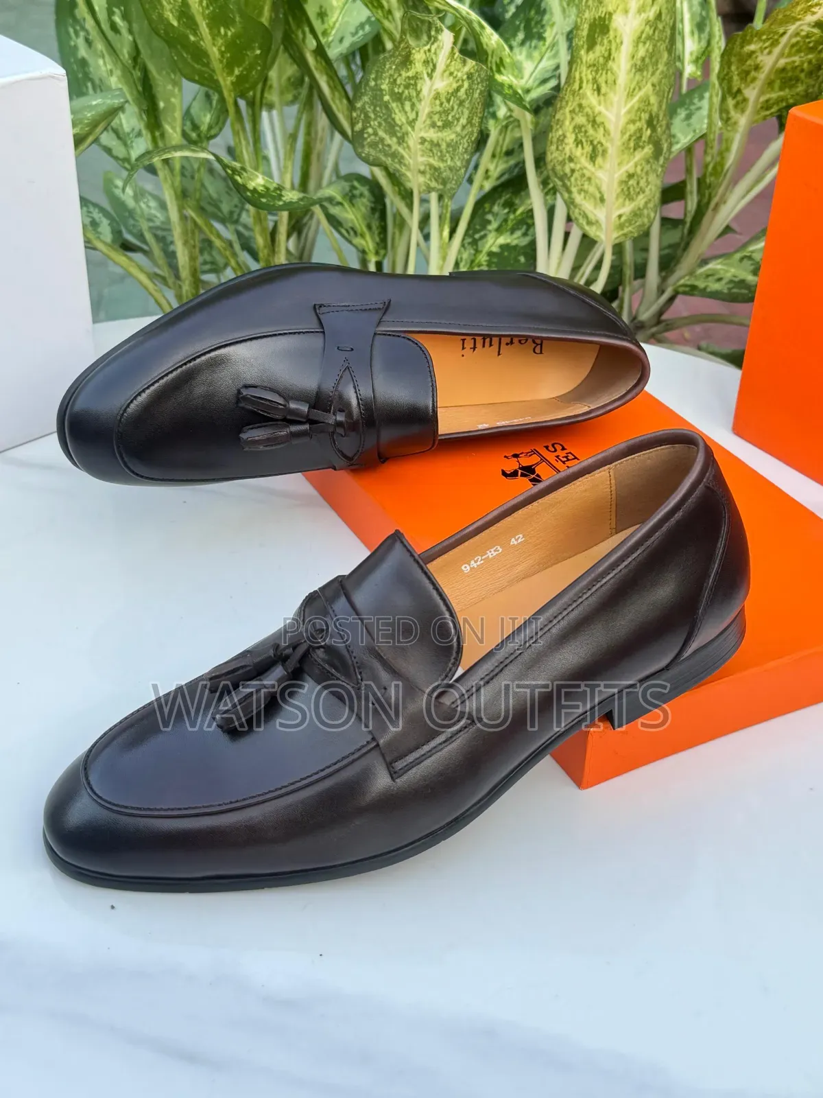 Men's Shoes or Viatu Awesomely Top