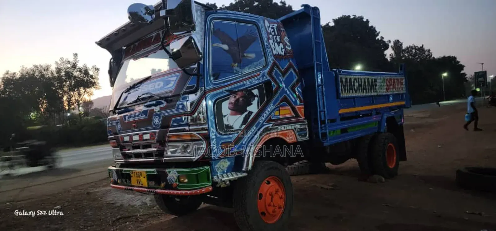 Fuso Tipa Engine 17