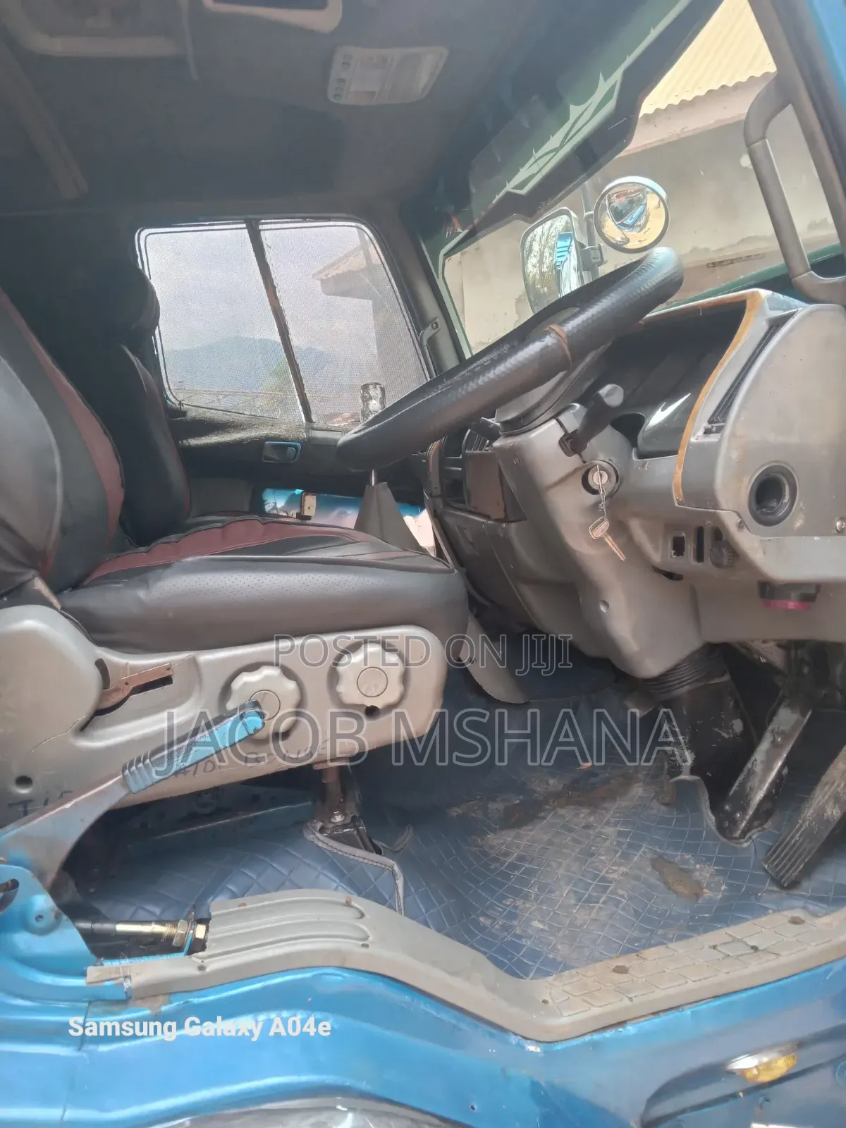 Fuso Tipa Engine 17